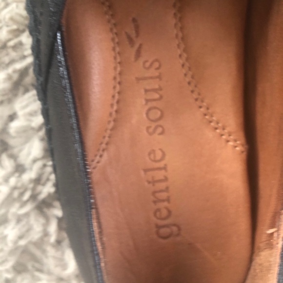 Gentle Soul black leather comfort flats size 7.5 - Picture 4 of 8